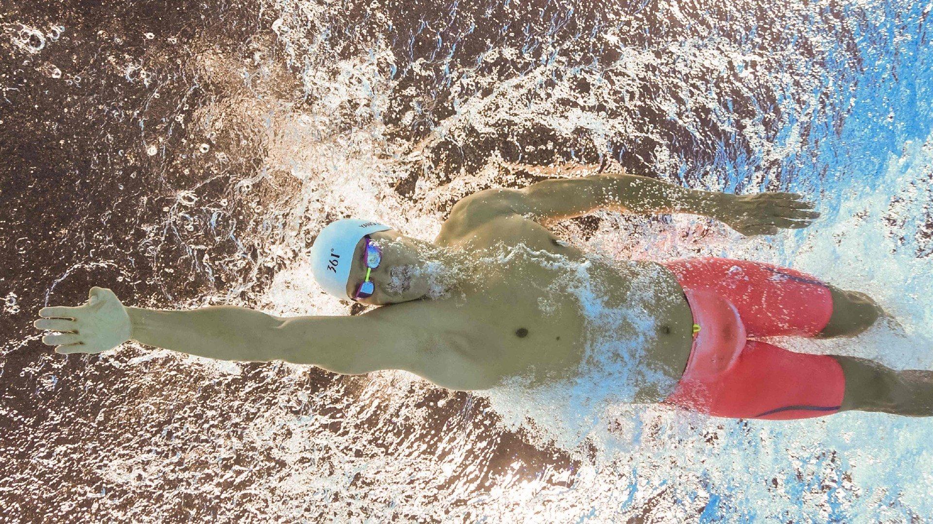 解立彬盛赞球队沉稳风范，领先落后皆从容，团队冷静铸就赛场韧性